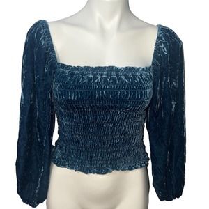 Anthropology women’s blue velvet puff sleeve blouse